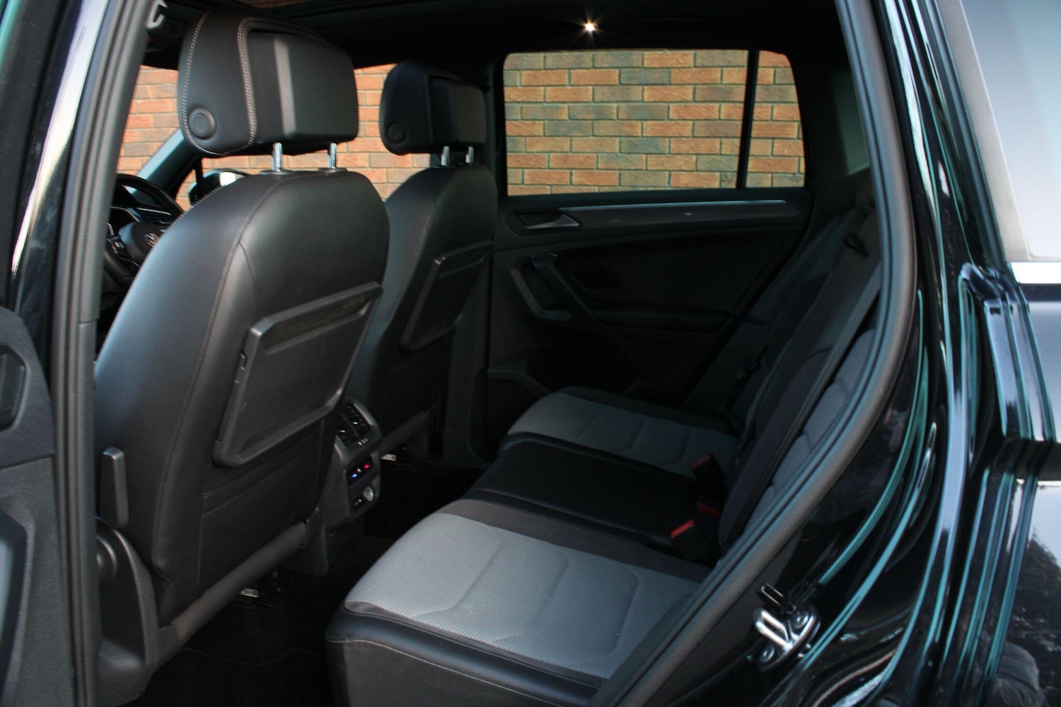 Used Volkswagen Tiguan for sale - 77738165: Photo 23