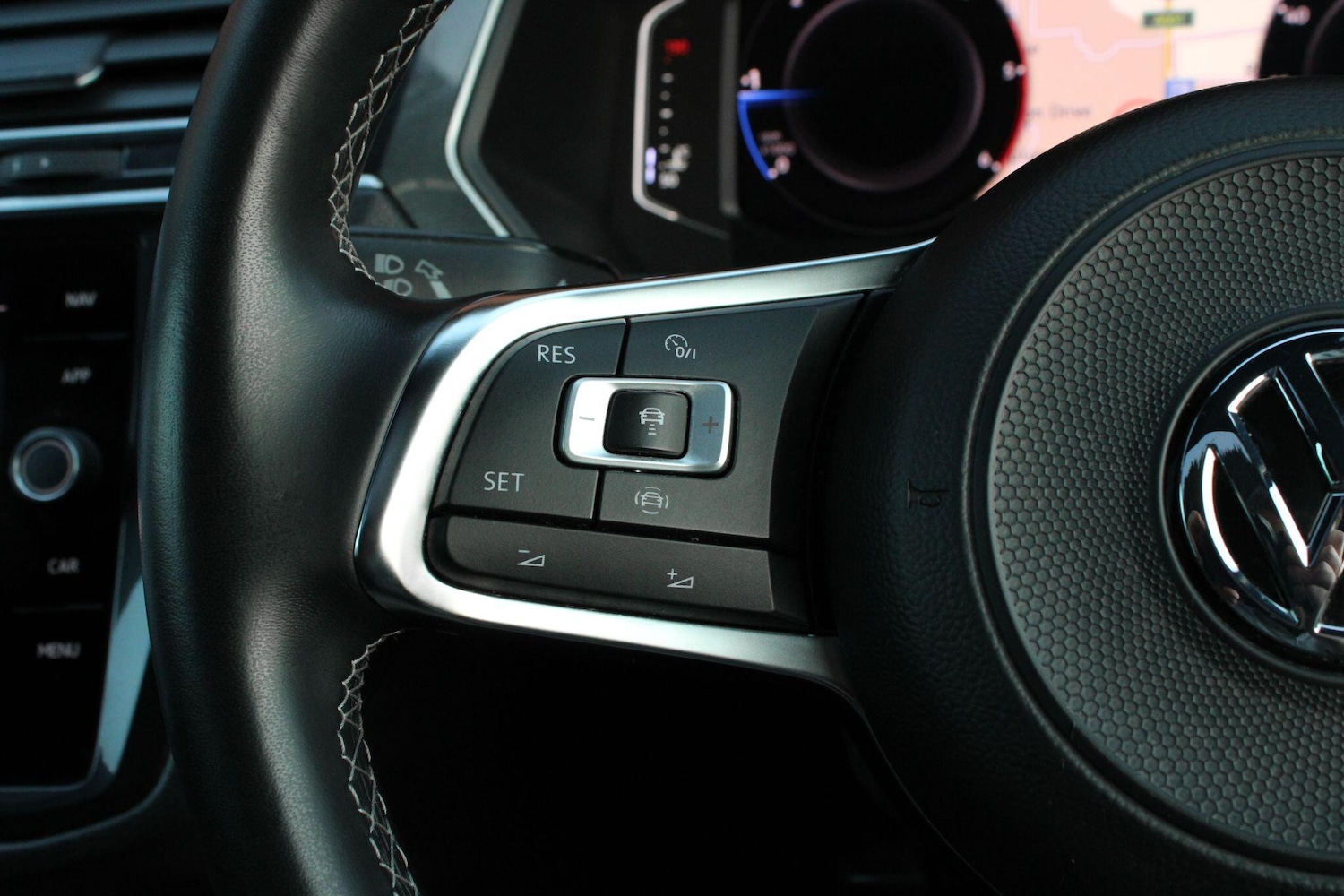 Used Volkswagen Tiguan for sale - 77738165: Photo 30