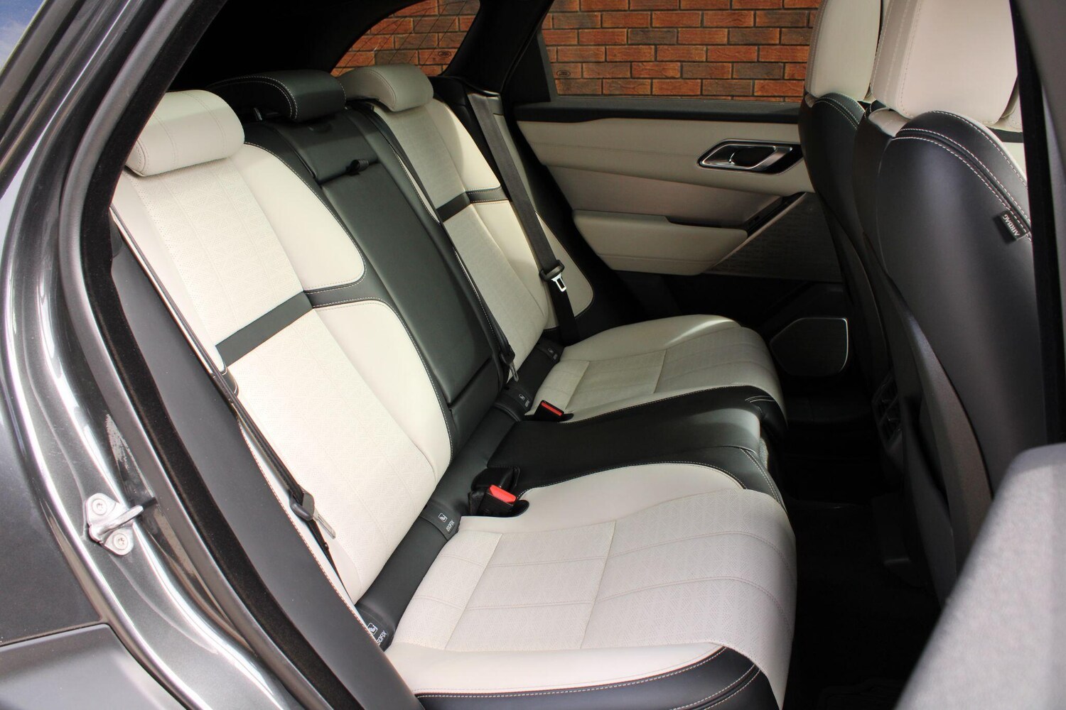 Used Land Rover Range Rover Velar for sale - 78033636: Photo 11