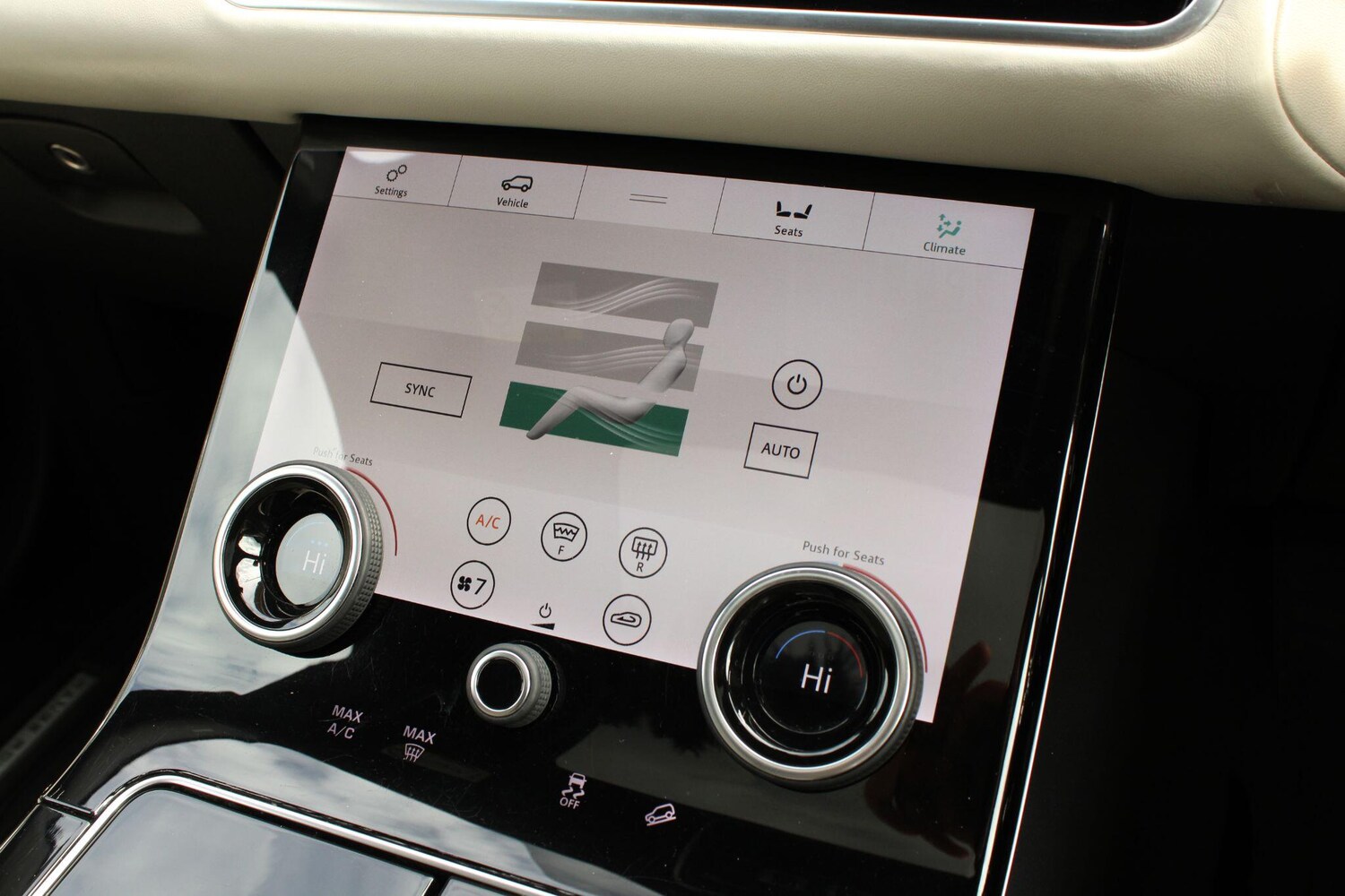 Used Land Rover Range Rover Velar for sale - 78033636: Photo 21