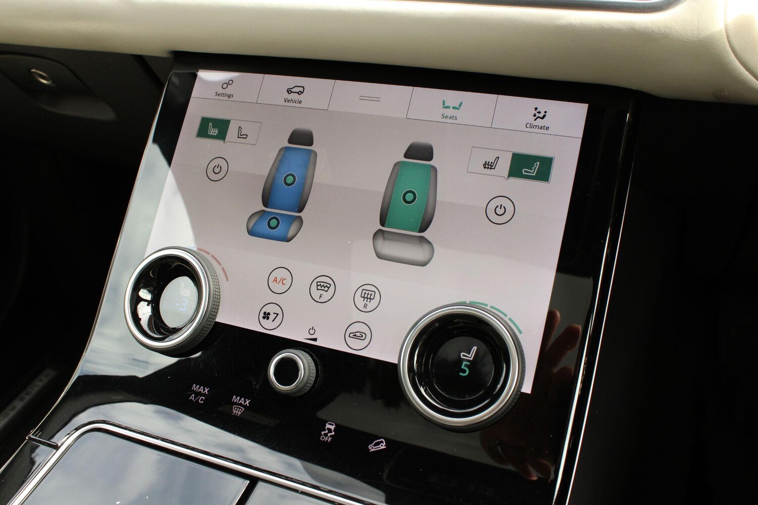 Used Land Rover Range Rover Velar for sale - 78033636: Photo 26