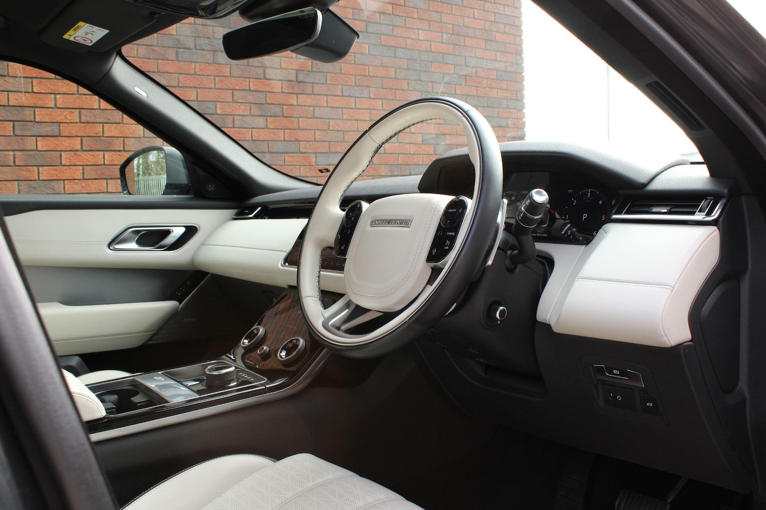 Used Land Rover Range Rover Velar for sale - 78033636: Photo 5