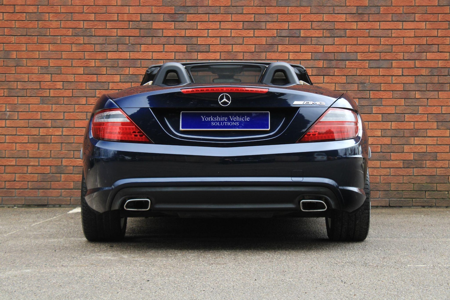 Used Mercedes-Benz SLK 2015 for sale - 77538346: Photo 35