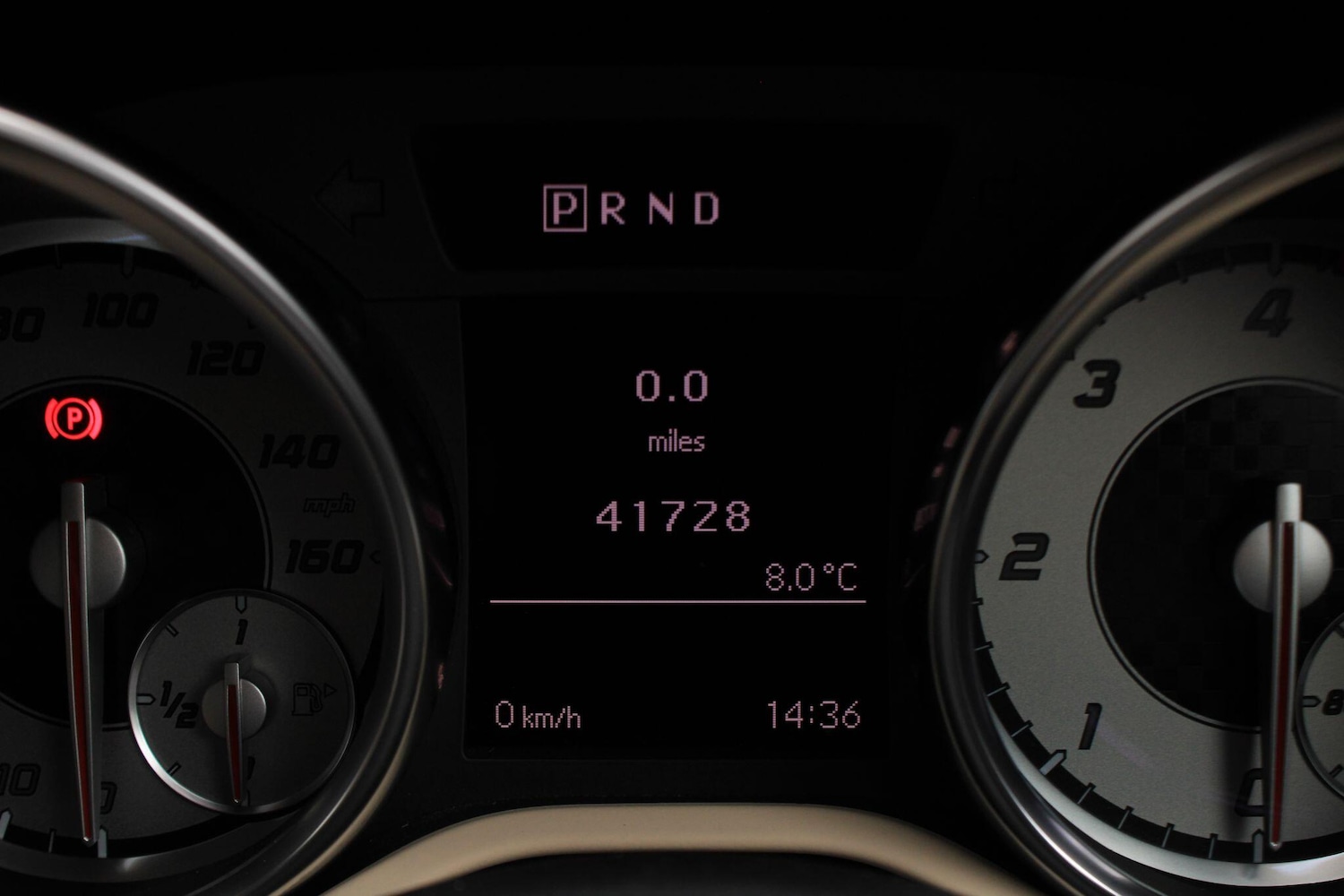 Used Mercedes-Benz SLK 2015 for sale - 77538346: Photo 36