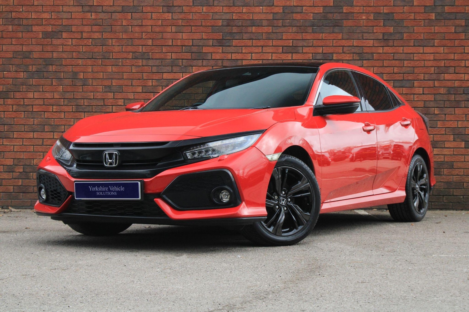 Used Honda Civic 2018 for sale - 77612660: Photo 16