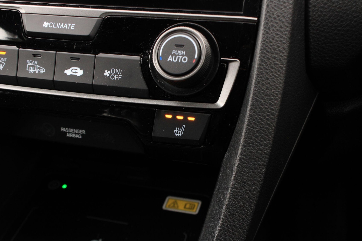 Used Honda Civic 2018 for sale - 77612660: Photo 25