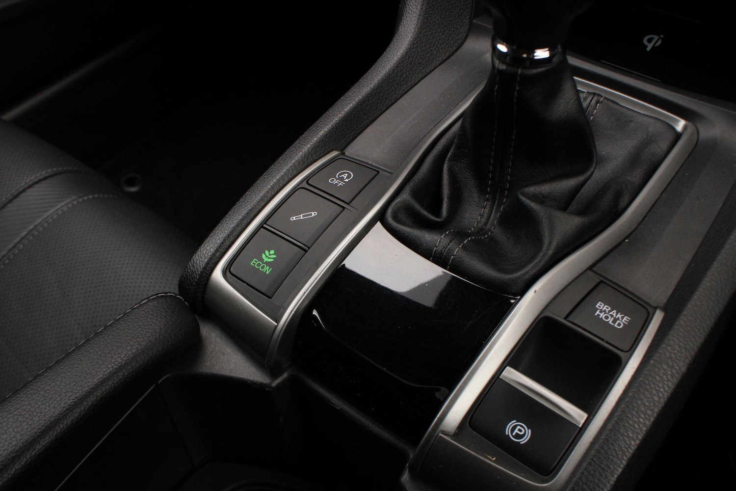 Used Honda Civic 2018 for sale - 77612660: Photo 31