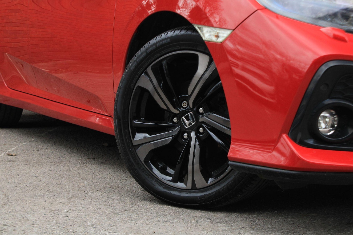 Used Honda Civic 2018 for sale - 77612660: Photo 9