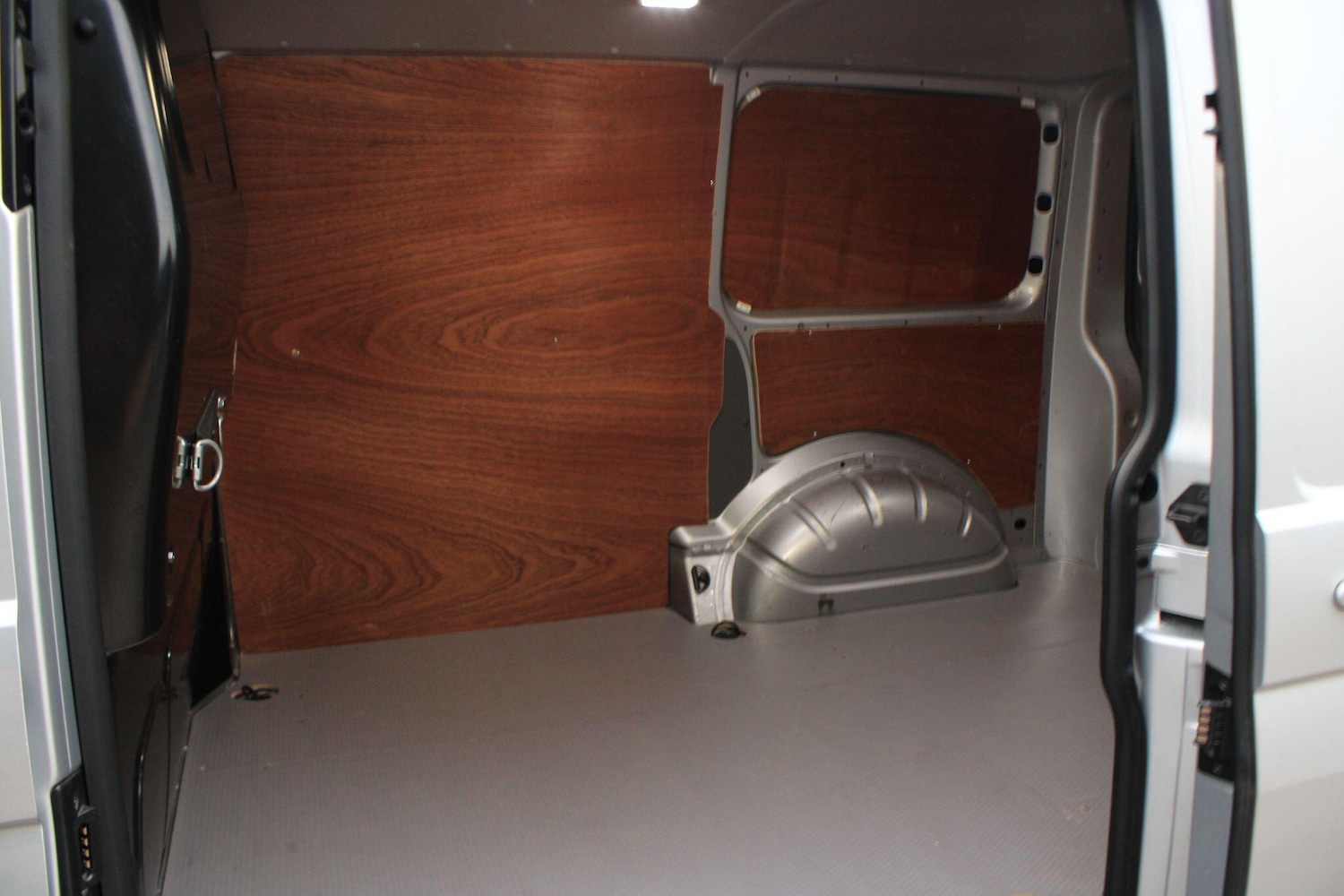 Used Volkswagen Transporter 2022 for sale - 76913249: Photo 9