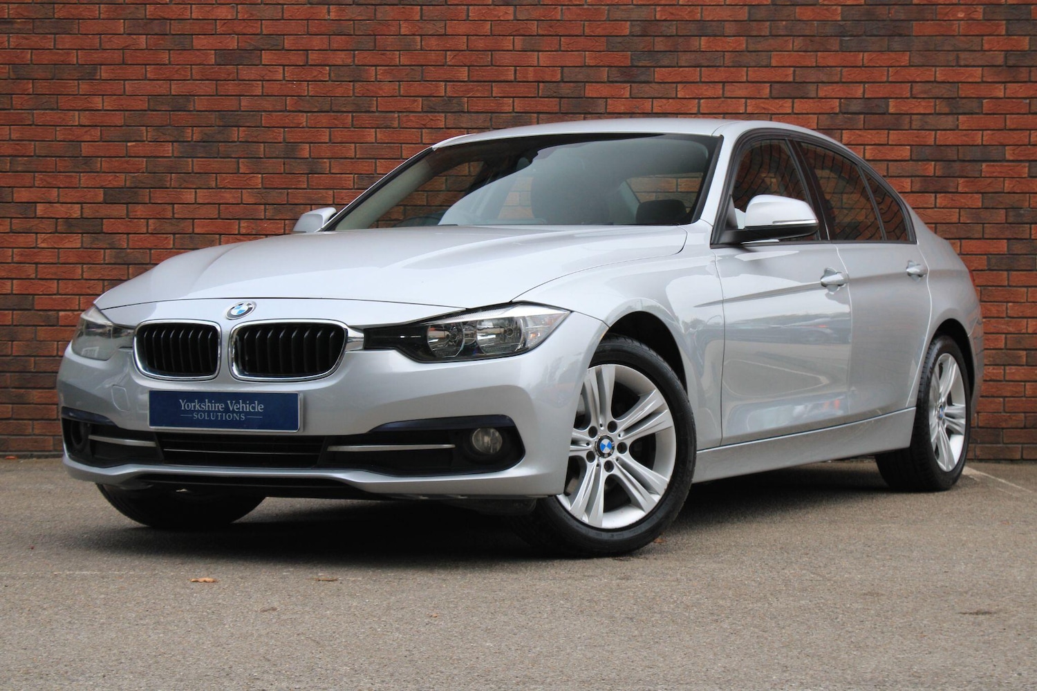 Used BMW 3 Series 2015 for sale - 76270116: Photo 12