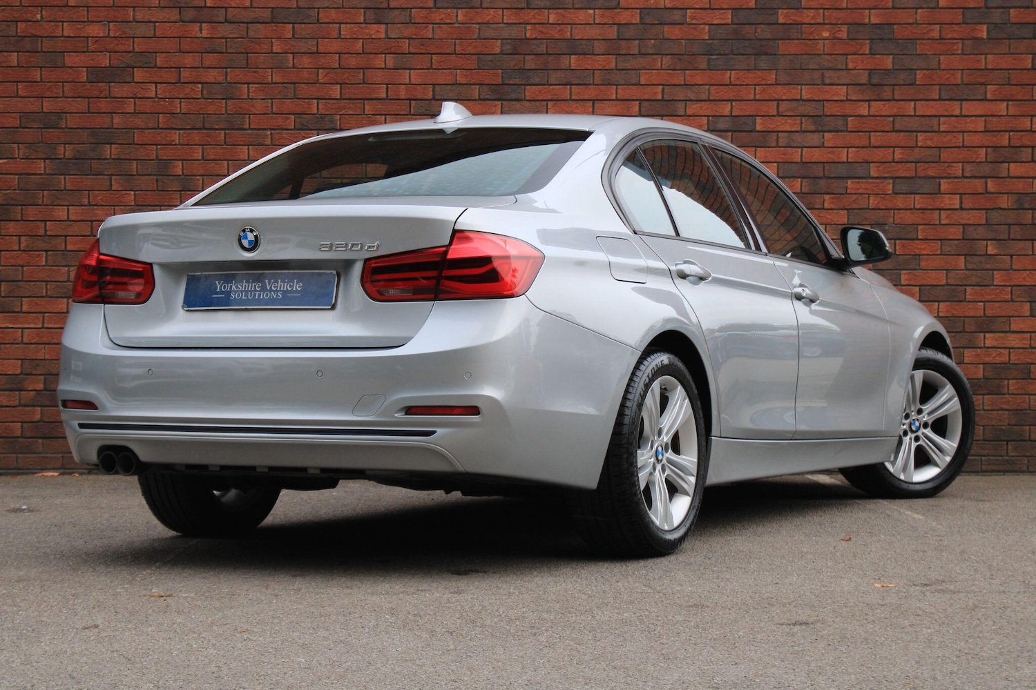 Used BMW 3 Series 2015 for sale - 76270116: Photo 14