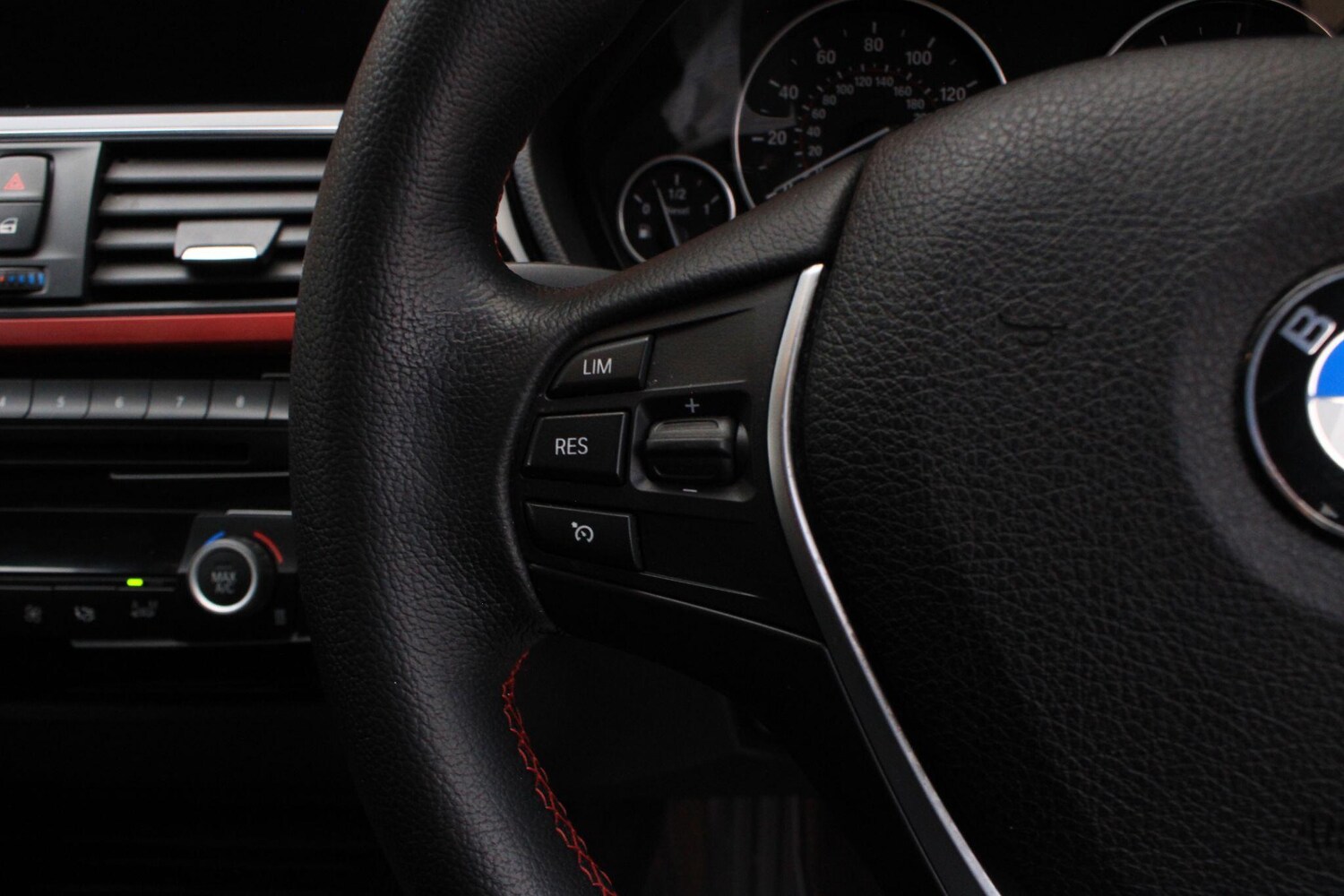 Used BMW 3 Series 2015 for sale - 76270116: Photo 27