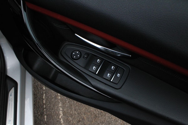 Used BMW 3 Series 2015 for sale - 76270116: Photo 29
