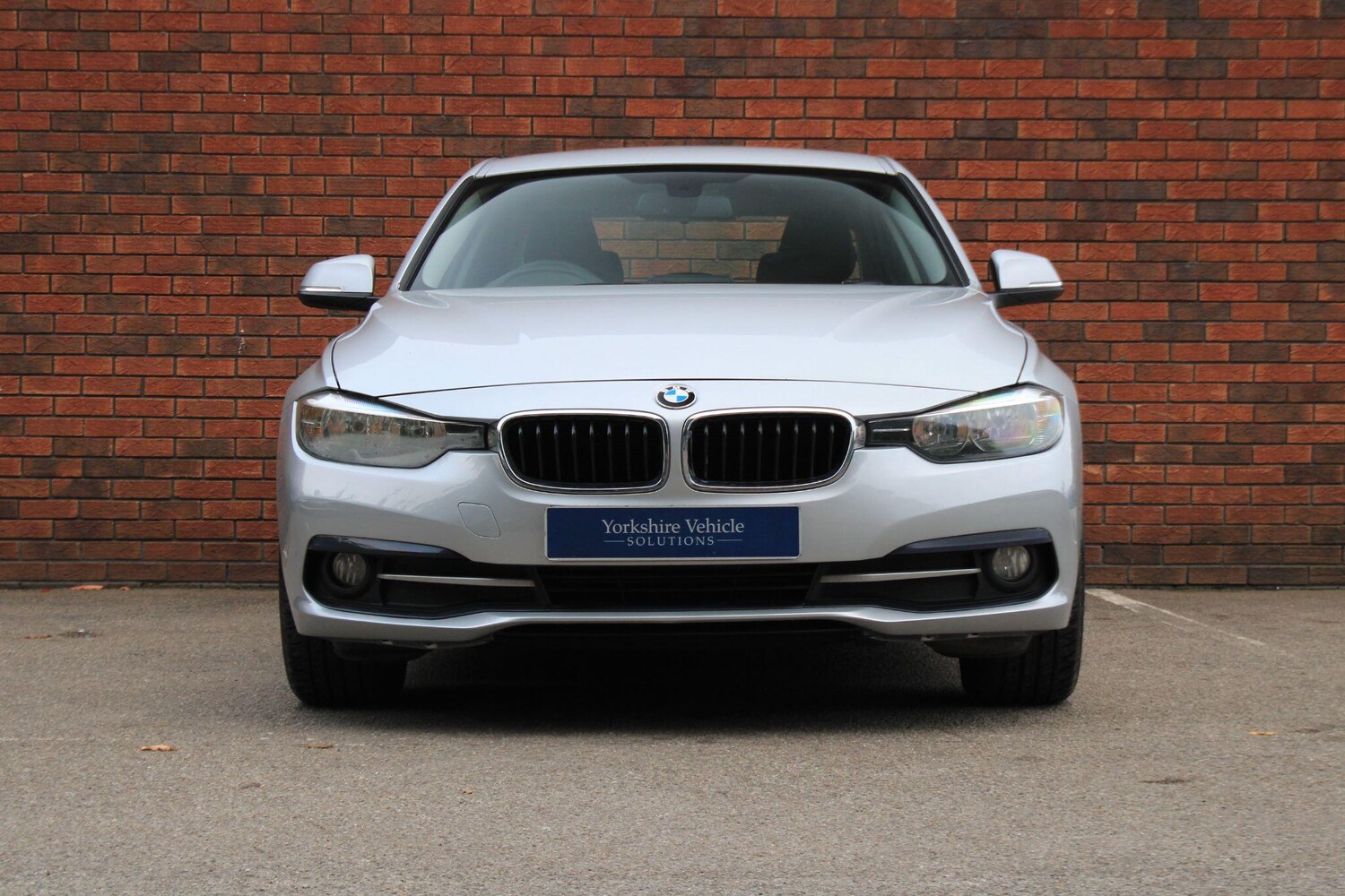 Used BMW 3 Series 2015 for sale - 76270116: Photo 32