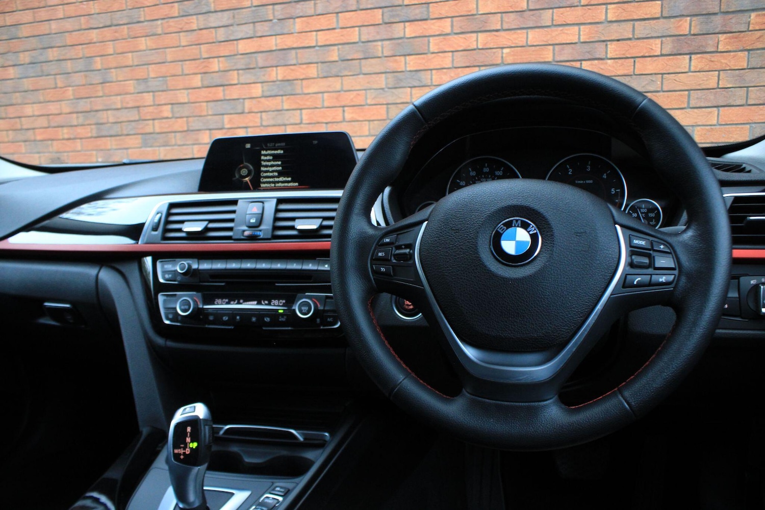 Used BMW 3 Series 2015 for sale - 76270116: Photo 8