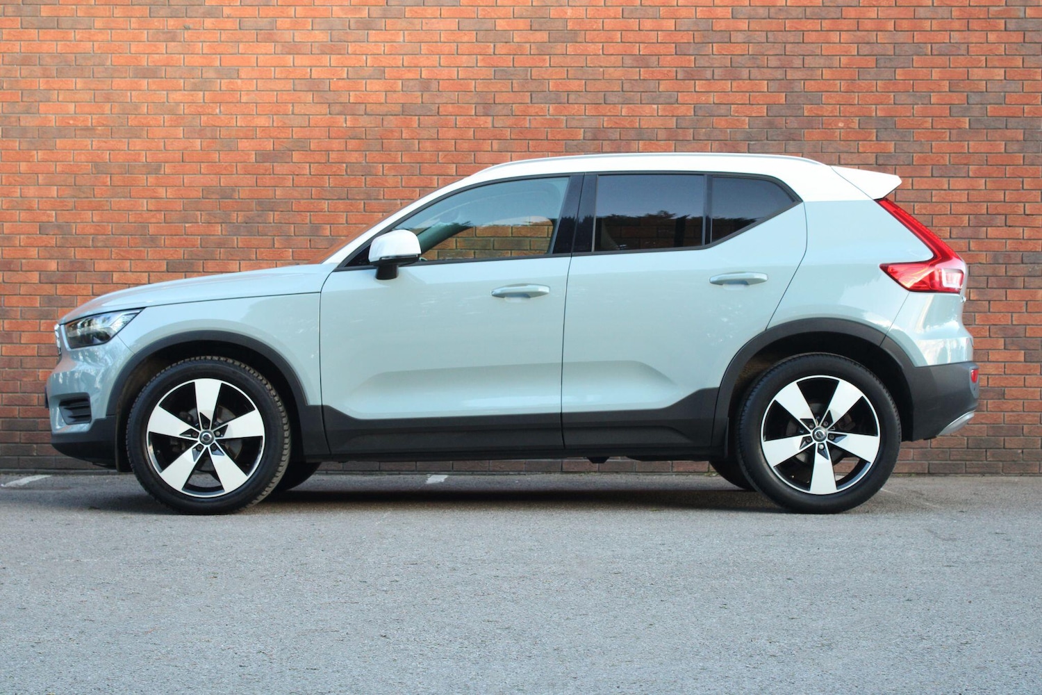 Used Volvo XC40 2018 for sale - 78033598: Photo 17