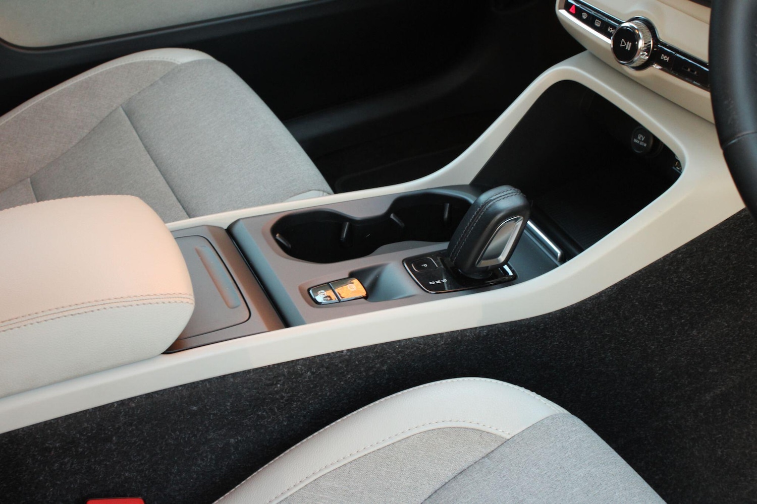 Used Volvo XC40 2018 for sale - 78033598: Photo 23