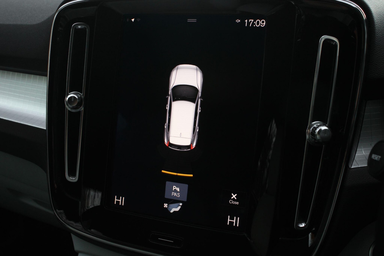 Used Volvo XC40 2018 for sale - 78033598: Photo 24