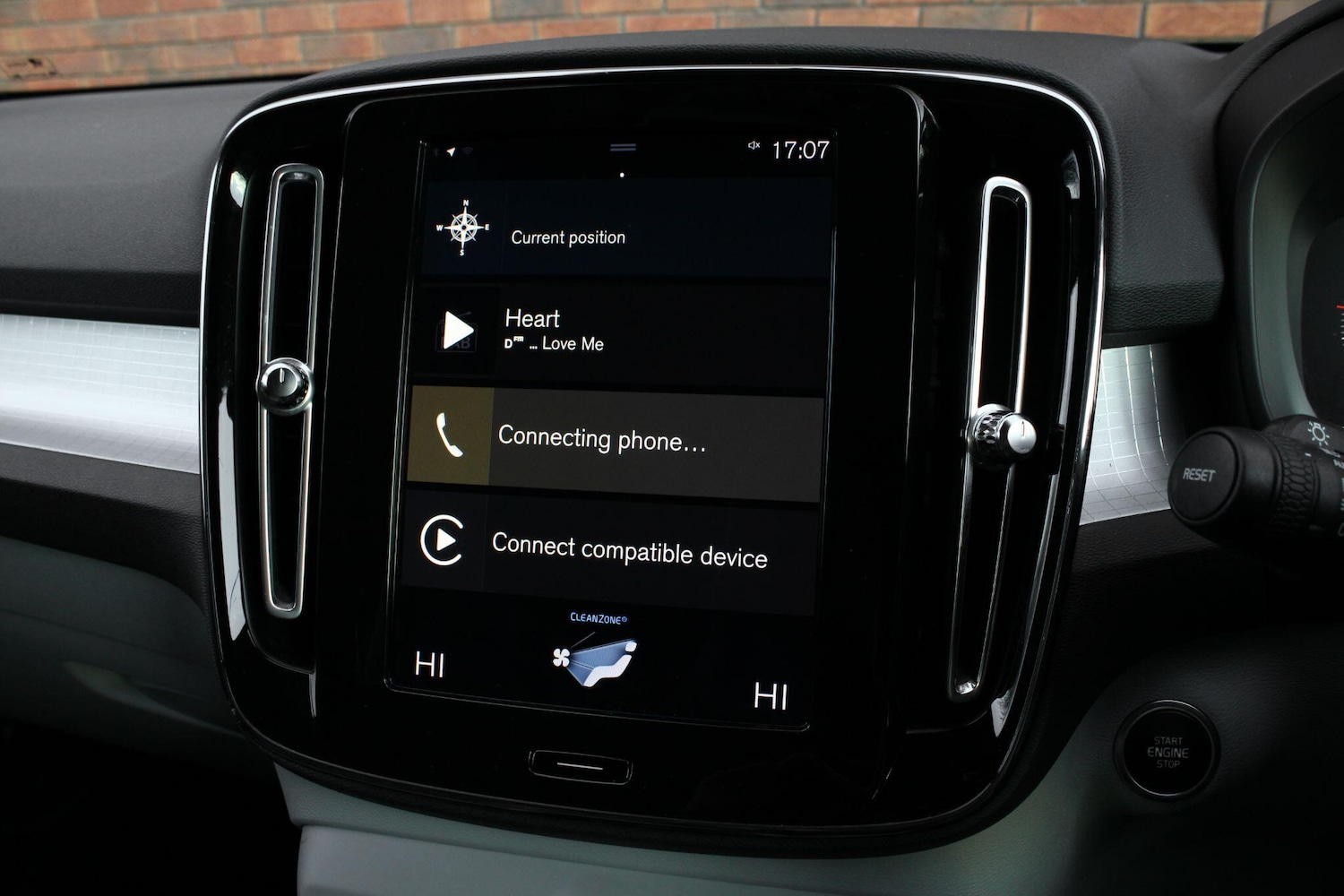 Used Volvo XC40 2018 for sale - 78033598: Photo 25