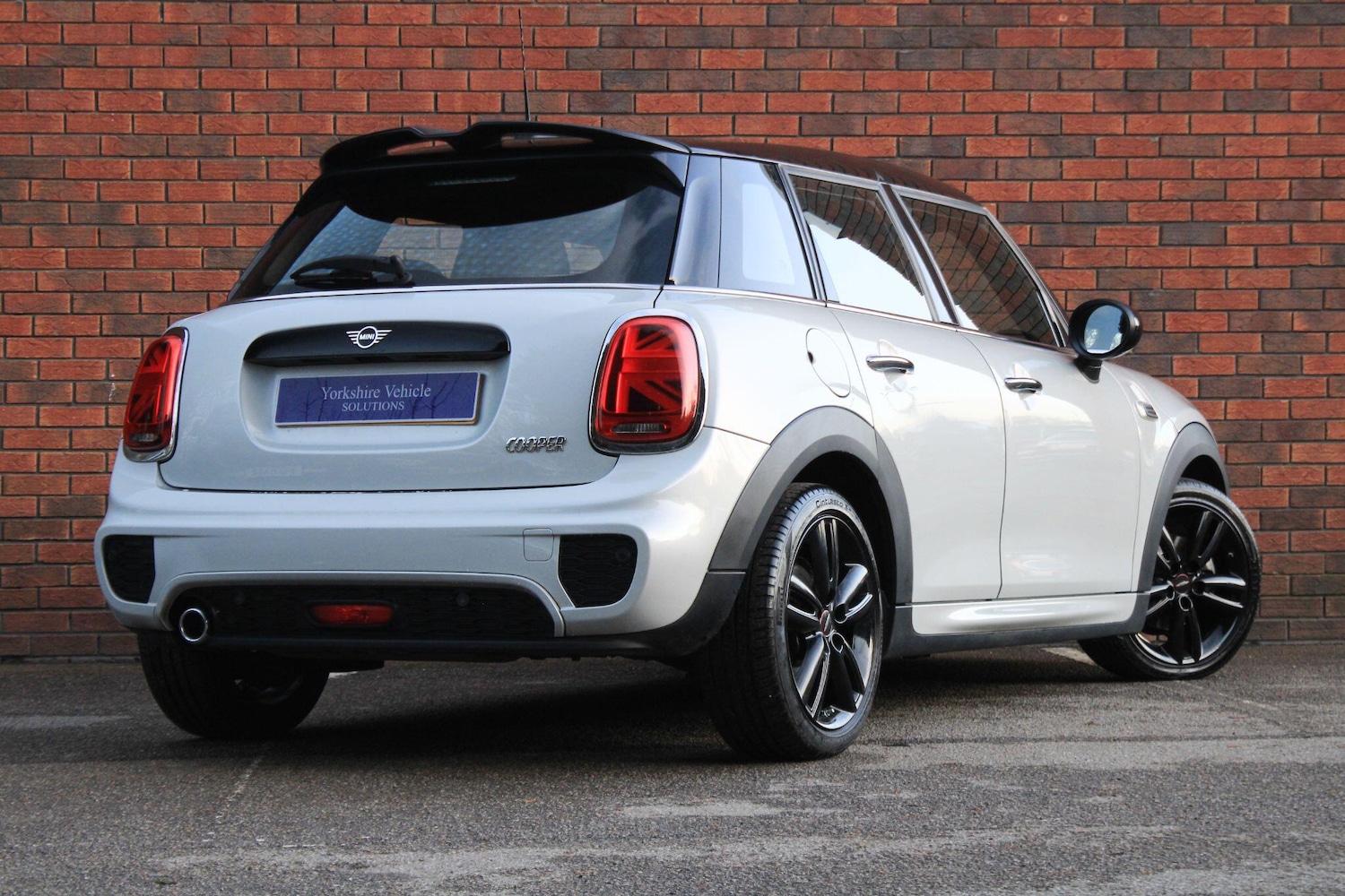 Used MINI Hatch 2020 for sale - 76786790: Photo 16