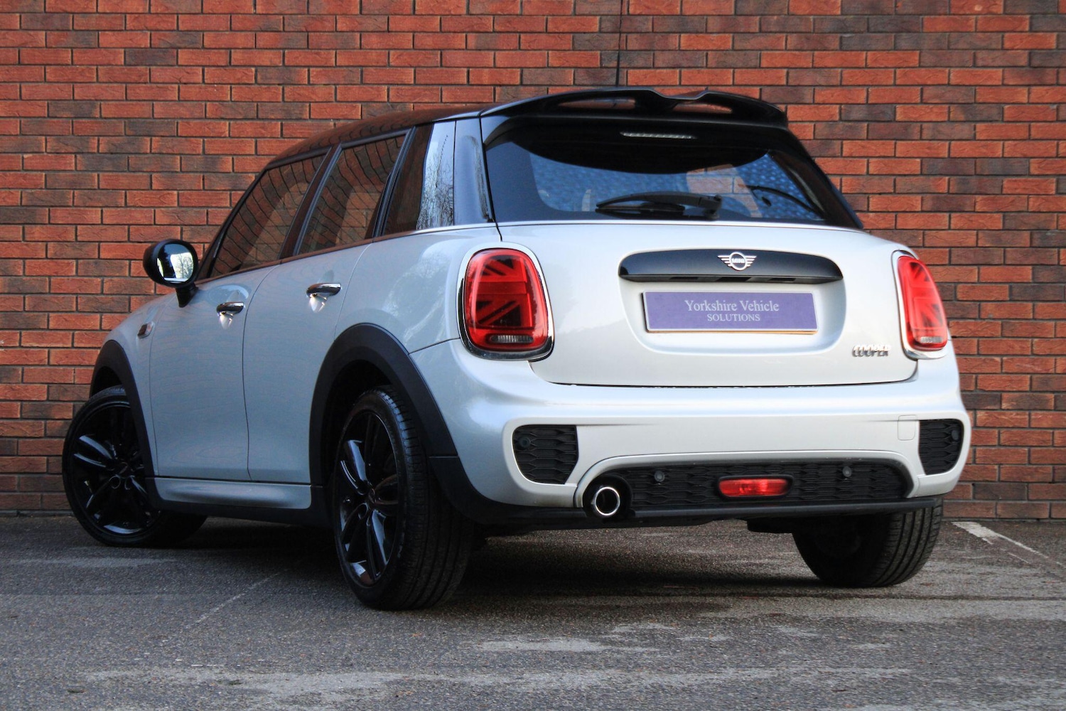 Used MINI Hatch 2020 for sale - 76786790: Photo 3