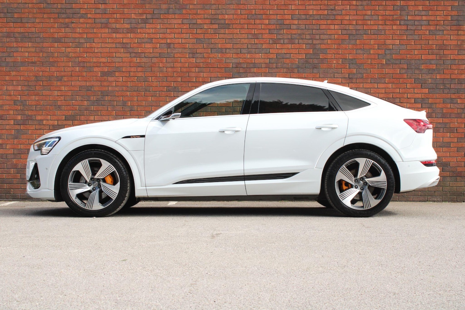 Used Audi e-tron 2020 for sale - 78203870: Photo 18