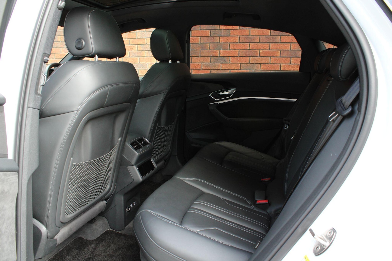 Used Audi e-tron 2020 for sale - 78203870: Photo 24