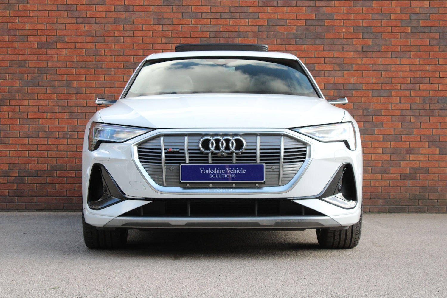 Used Audi e-tron 2020 for sale - 78203870: Photo 48