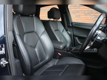 Used Porsche Macan 2020 for sale - 79440756: Photo