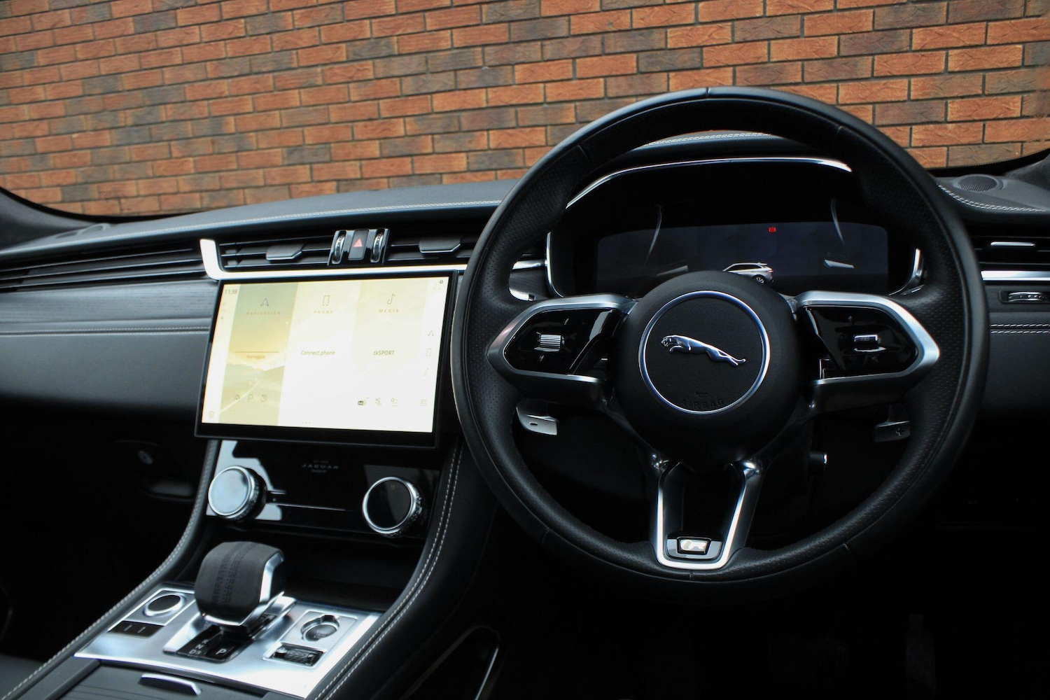 Used Jaguar F-Pace 2021 for sale - 77412043: Photo 10