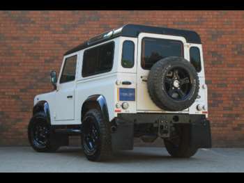 Used Land Rover Defender 90 2015 for sale - 74520609: Photo