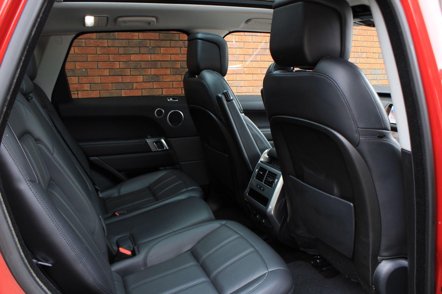 Used Land Rover Range Rover Sport 2018 for sale - 76993714: Photo 12