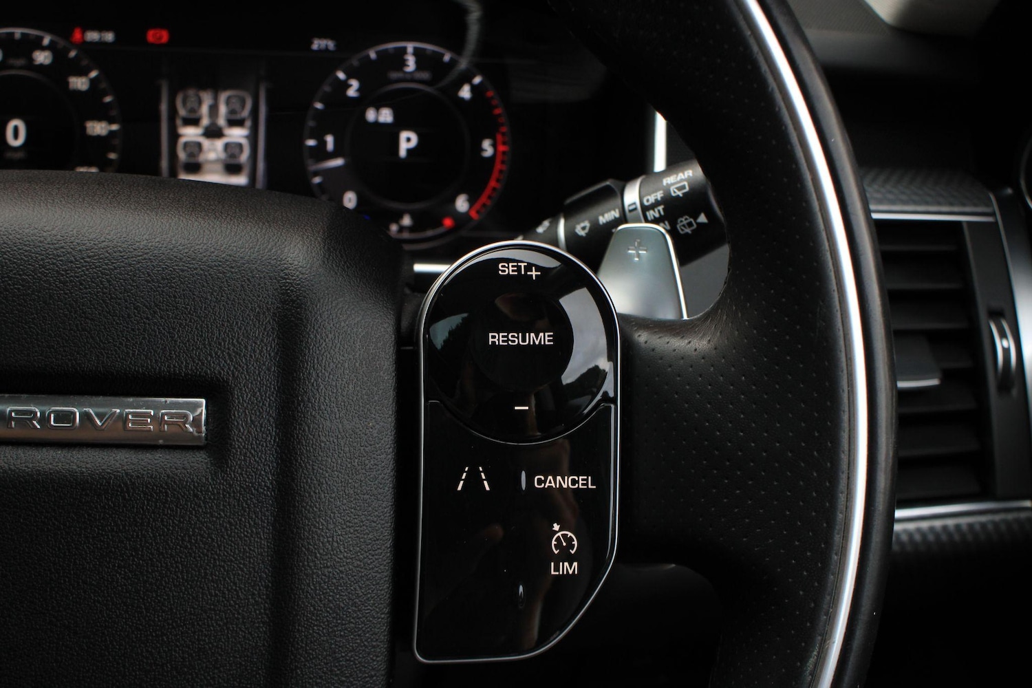 Used Land Rover Range Rover Sport 2018 for sale - 76993714: Photo 30