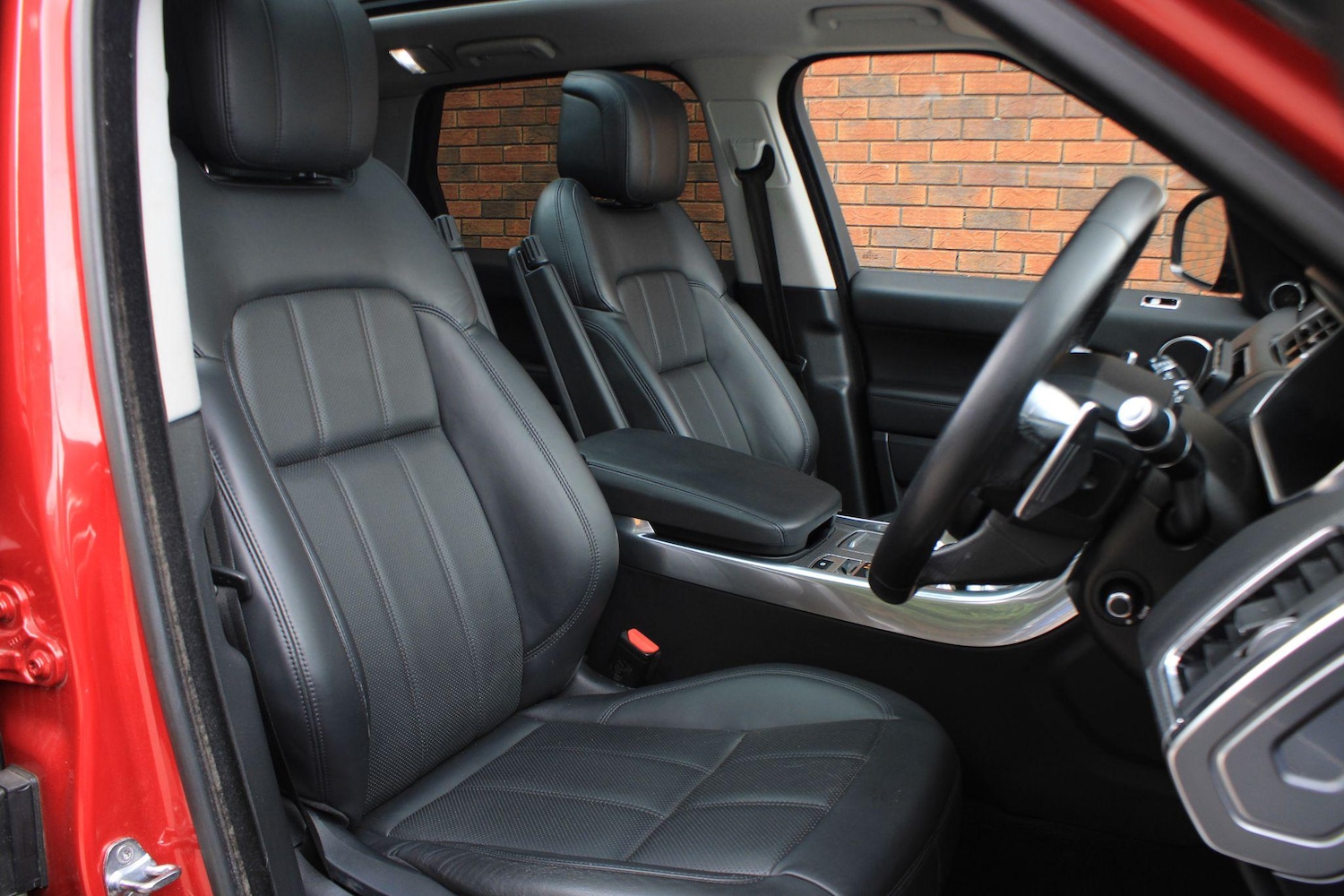 Used Land Rover Range Rover Sport 2018 for sale - 76993714: Photo 4