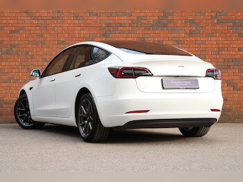 Used Tesla Model 3 2023 for sale - 78115099: Photo