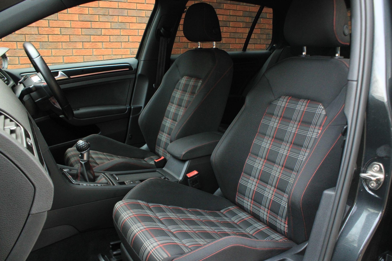 Used Volkswagen Golf 2016 for sale - 76839561: Photo 17