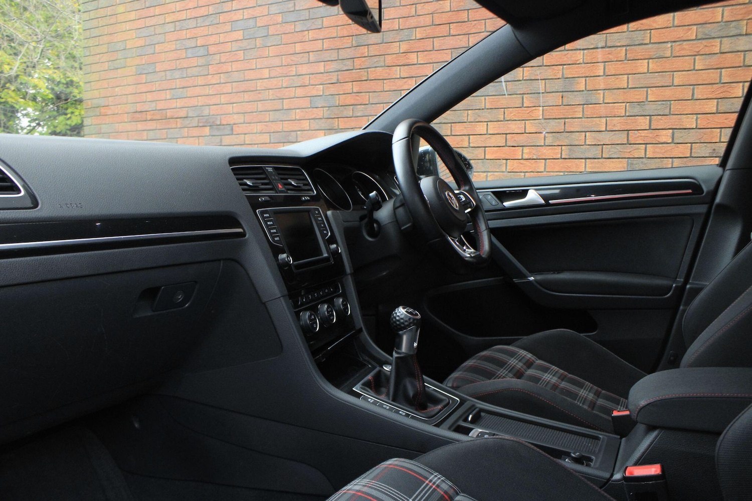 Used Volkswagen Golf 2016 for sale - 76839561: Photo 18