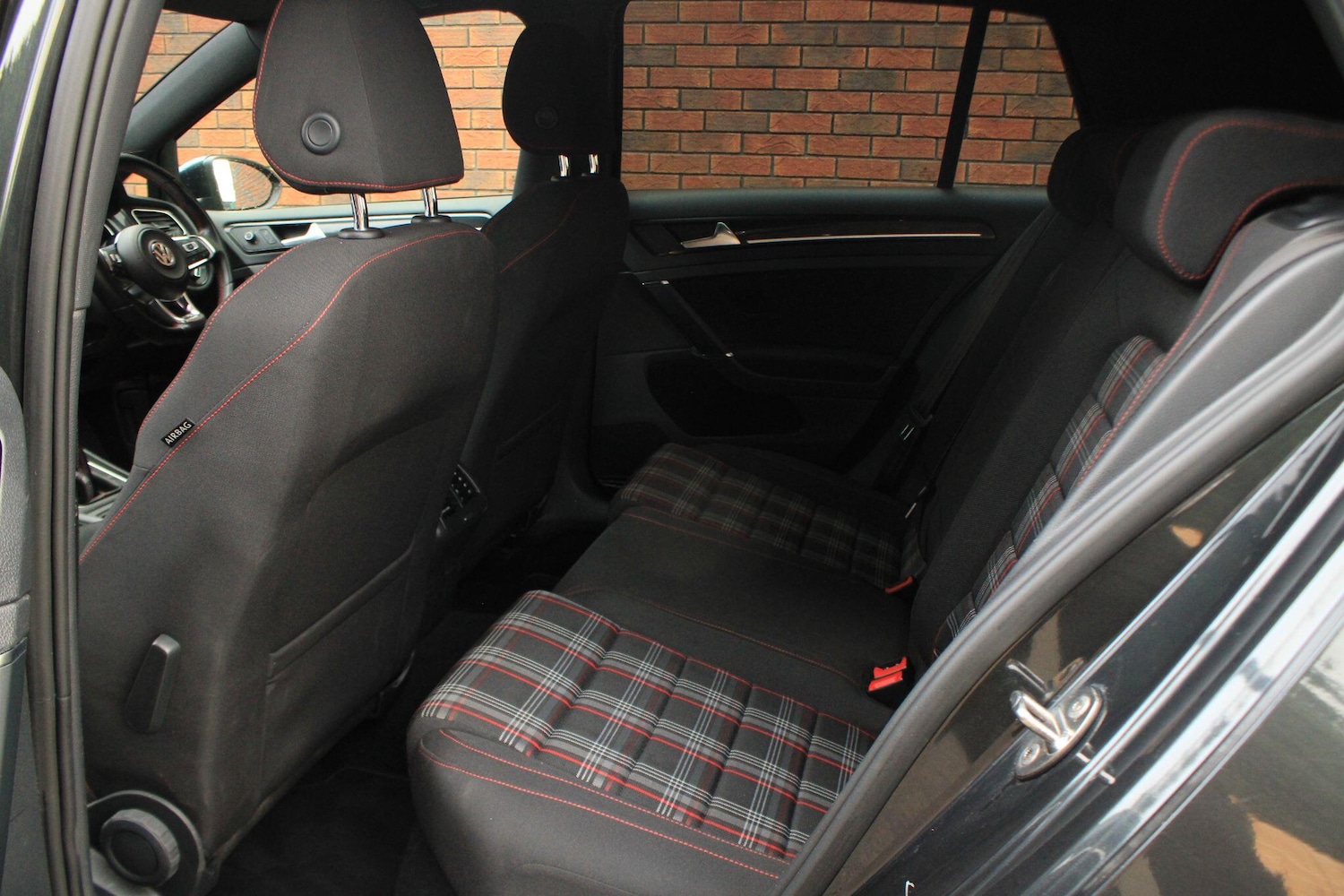 Used Volkswagen Golf 2016 for sale - 76839561: Photo 21