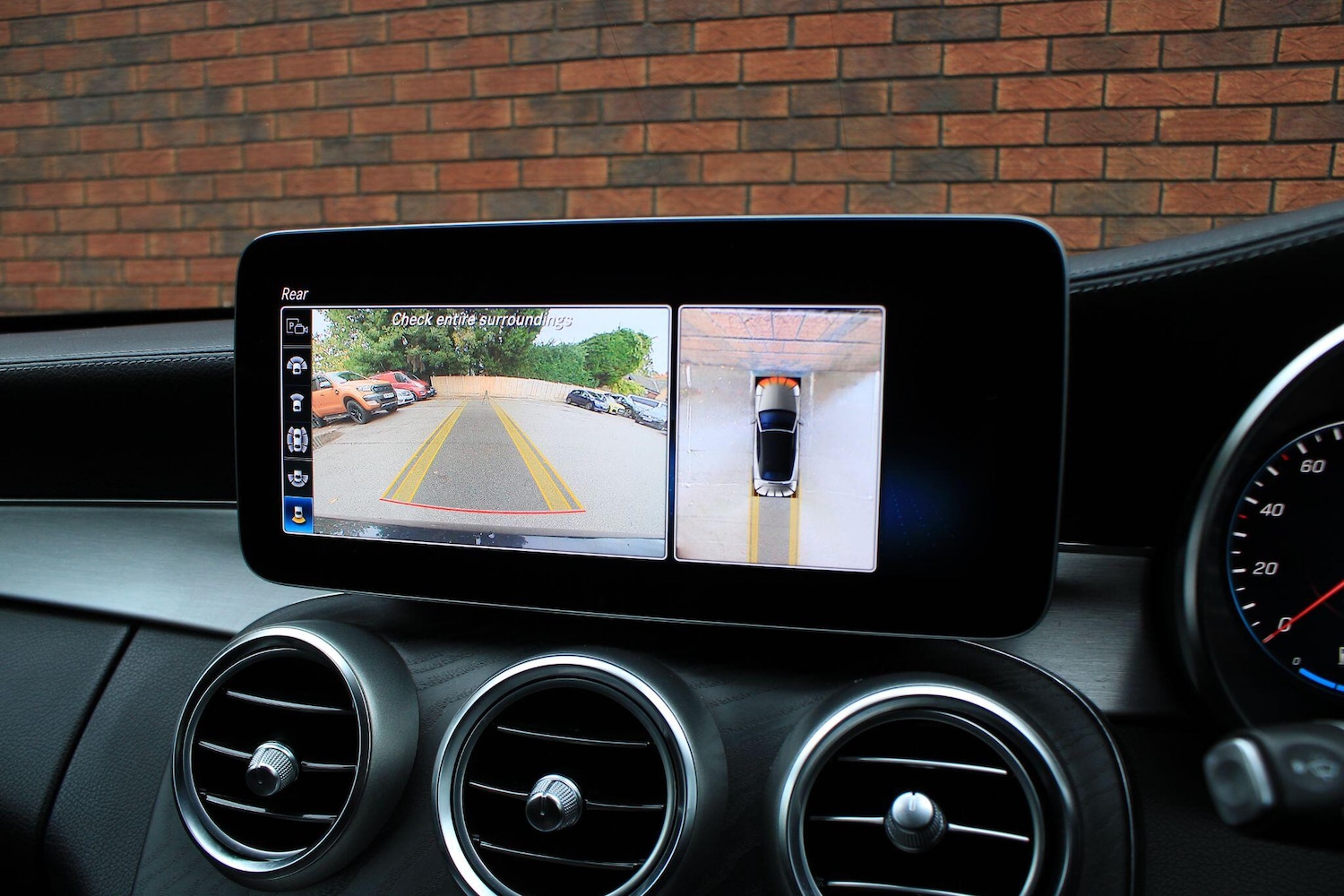 Used Mercedes-Benz C Class 2019 for sale - 76360523: Photo 14