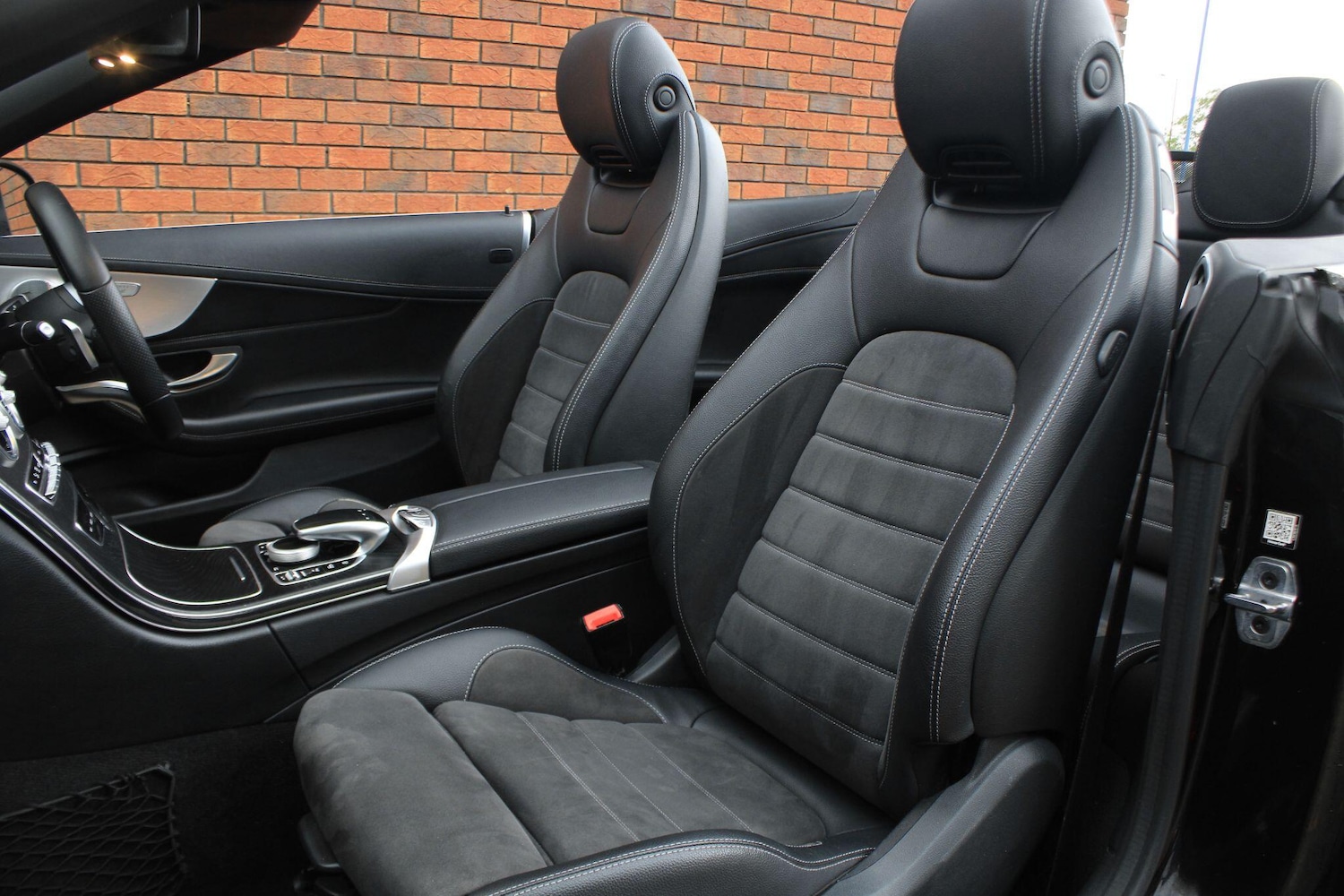 Used Mercedes-Benz C Class 2019 for sale - 76360523: Photo 23