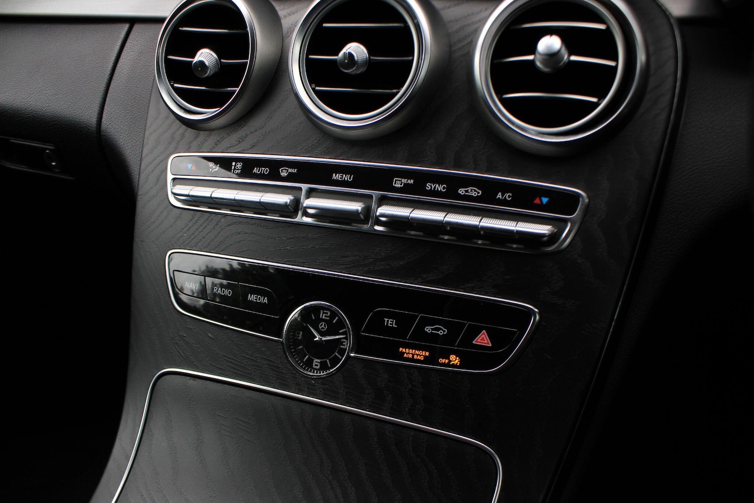 Used Mercedes-Benz C Class 2019 for sale - 76360523: Photo 25