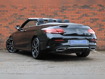 Used Mercedes-Benz C Class 2019 for sale - 76360523: Photo