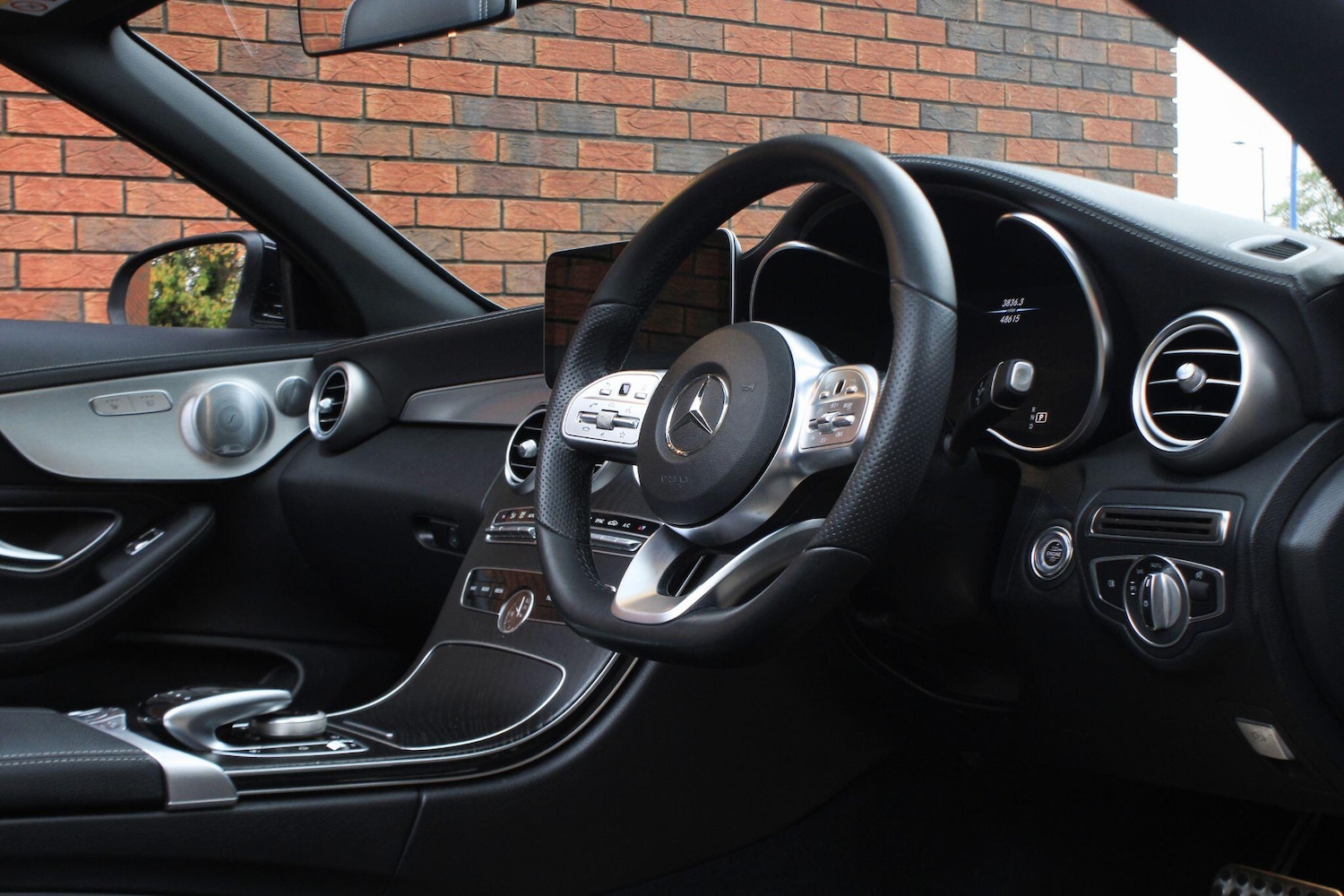 Used Mercedes-Benz C Class 2019 for sale - 76360523: Photo 5