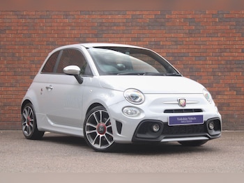 Used Abarth 595 2017 for sale - 79440720: Photo