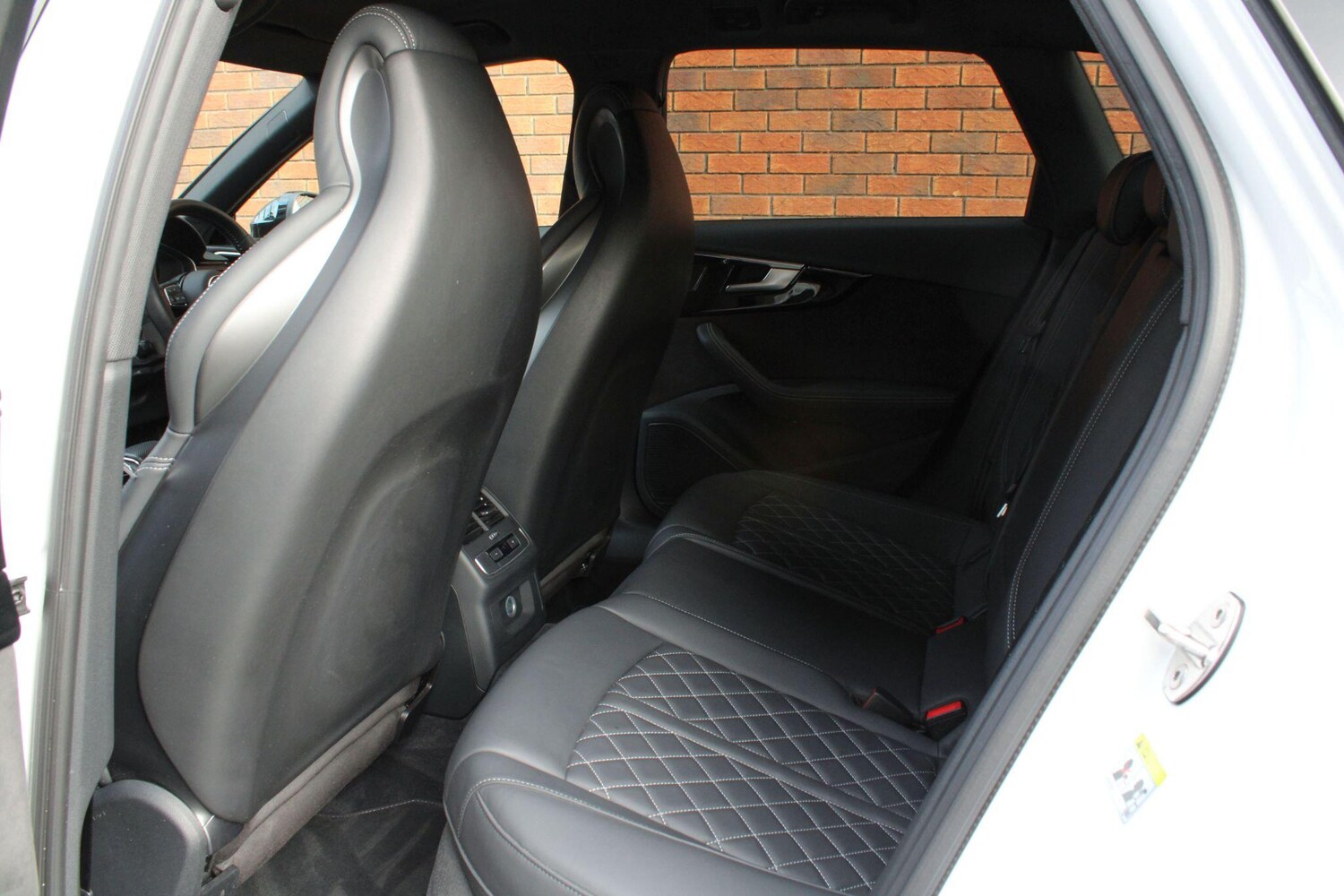 Used Audi A4 2020 for sale - 77883120: Photo 23