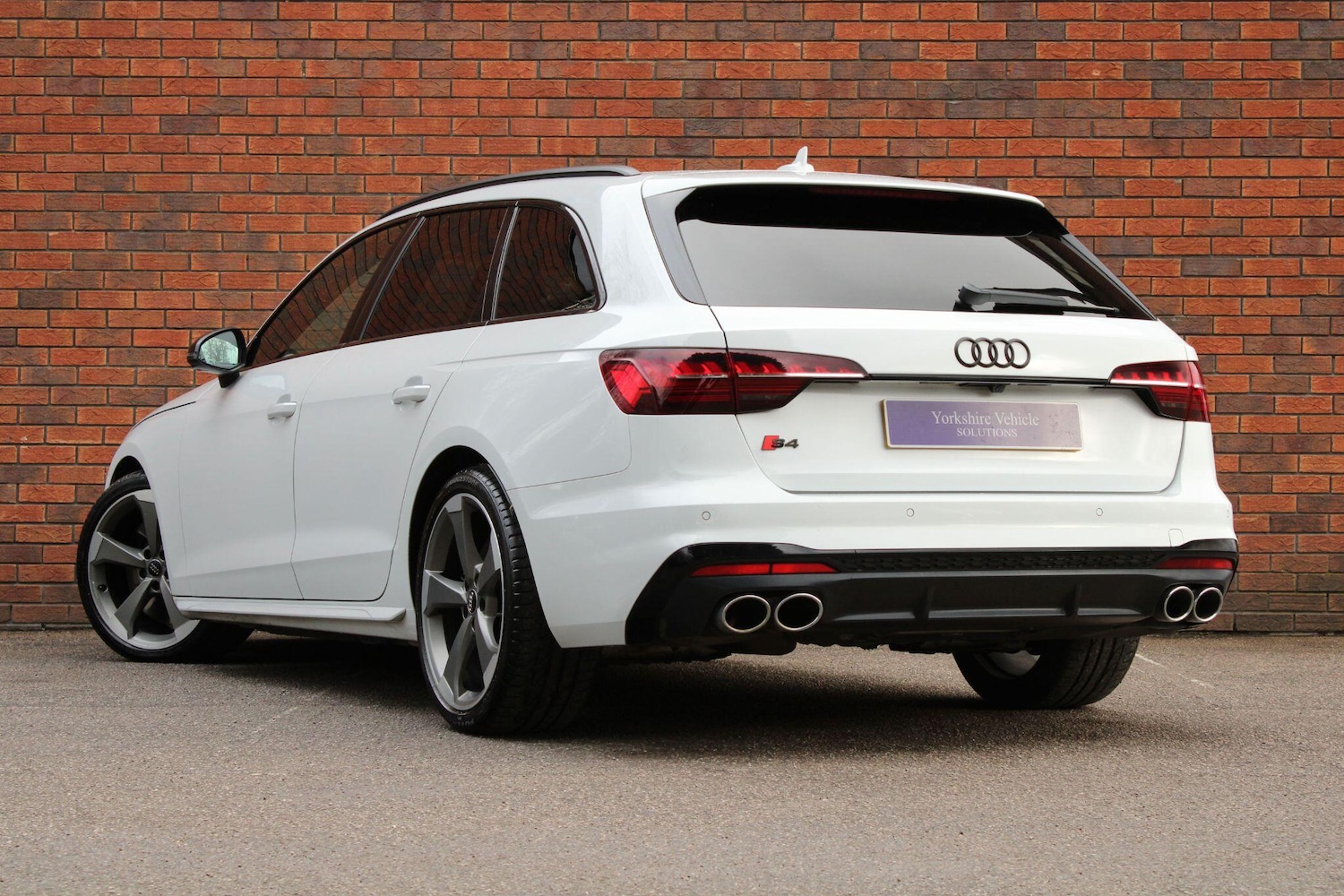 Used Audi A4 2020 for sale - 77883120: Photo 3