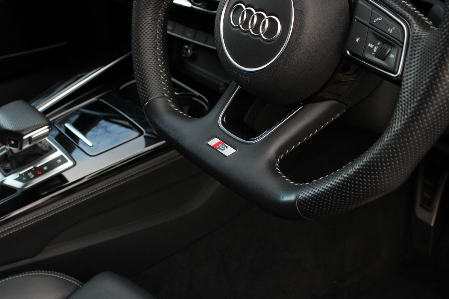 Used Audi A4 2020 for sale - 77883120: Photo 34