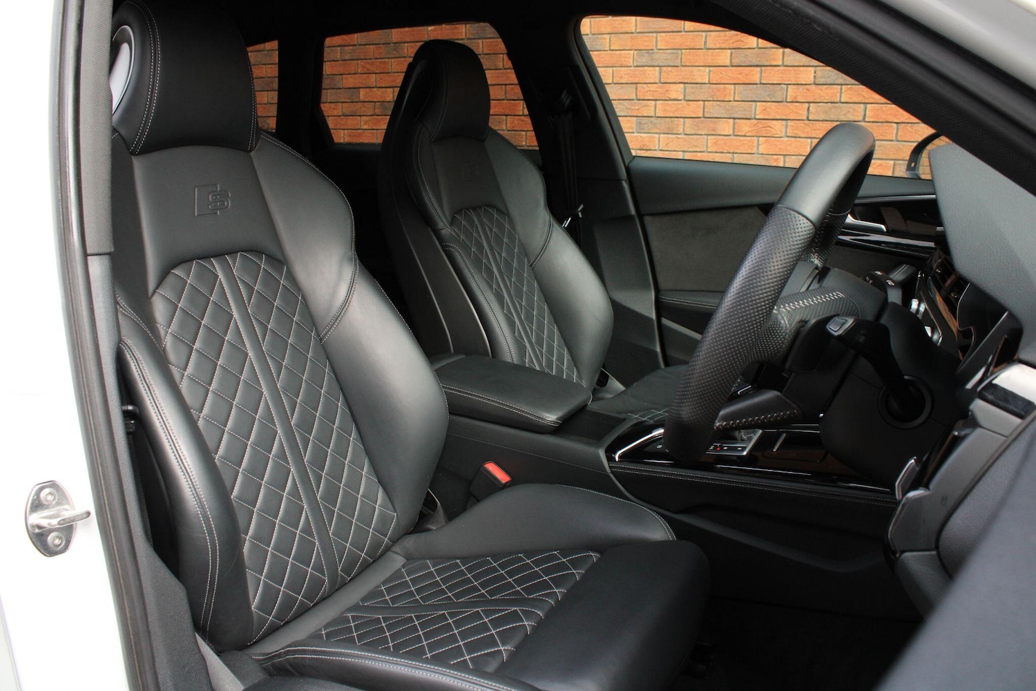 Used Audi A4 2020 for sale - 77883120: Photo 4