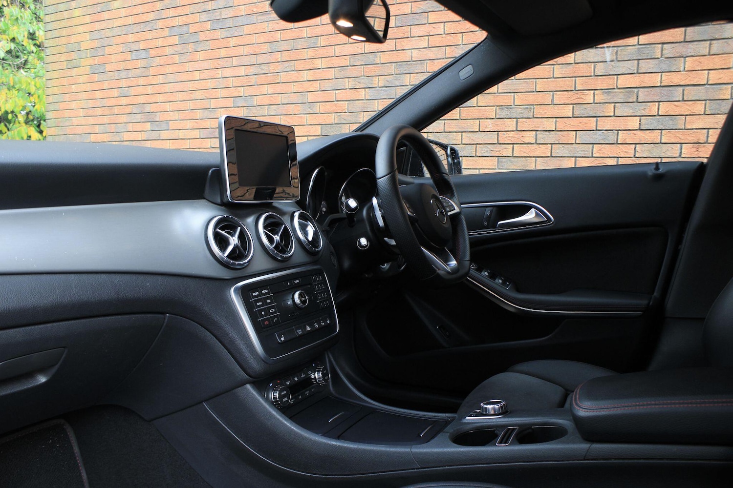 Used Mercedes-Benz CLA 2016 for sale - 76326834: Photo 16