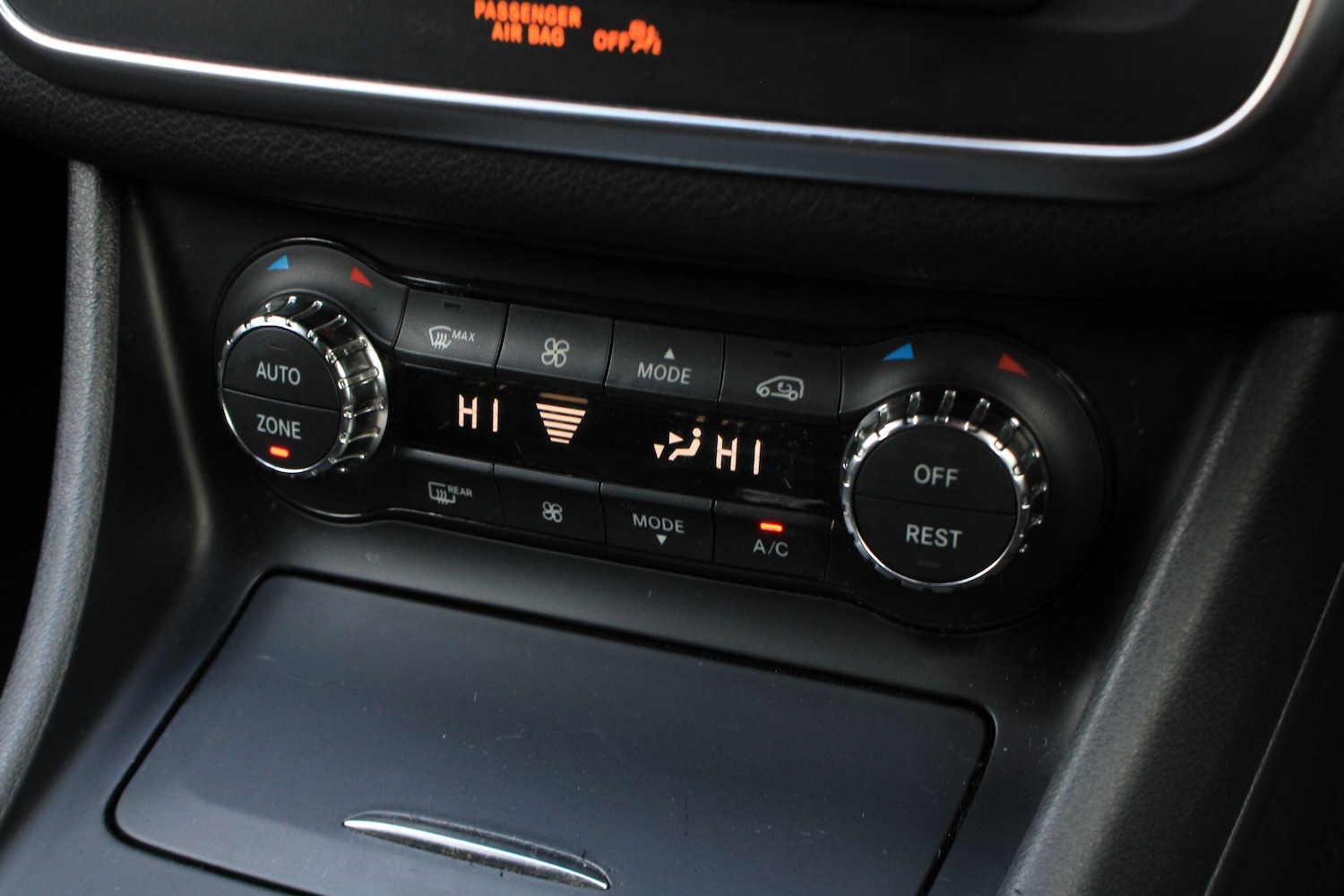 Used Mercedes-Benz CLA 2016 for sale - 76326834: Photo 17